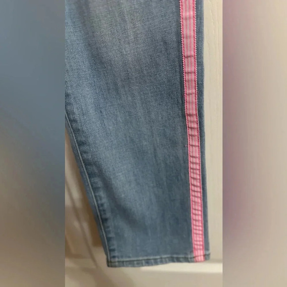 Women’s TALBOTS  Modern Ankle Jean‎ Pink White Stripe. Size 2P. - Picture 5 of 9